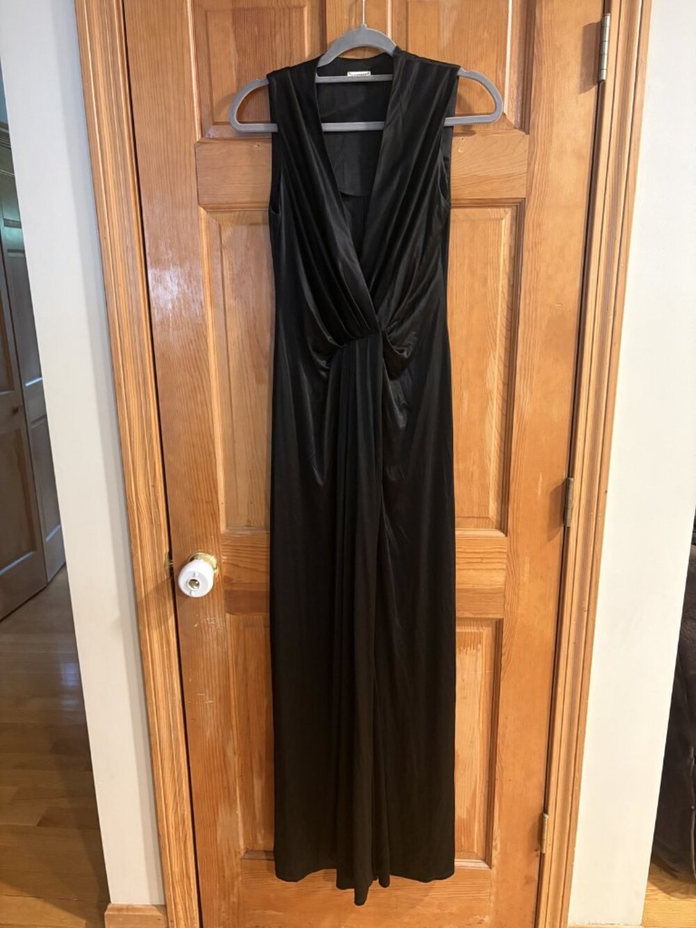 L’agence Size Medium (M) Sleeveless V-Neck Maxi Dress with Twist Detail
